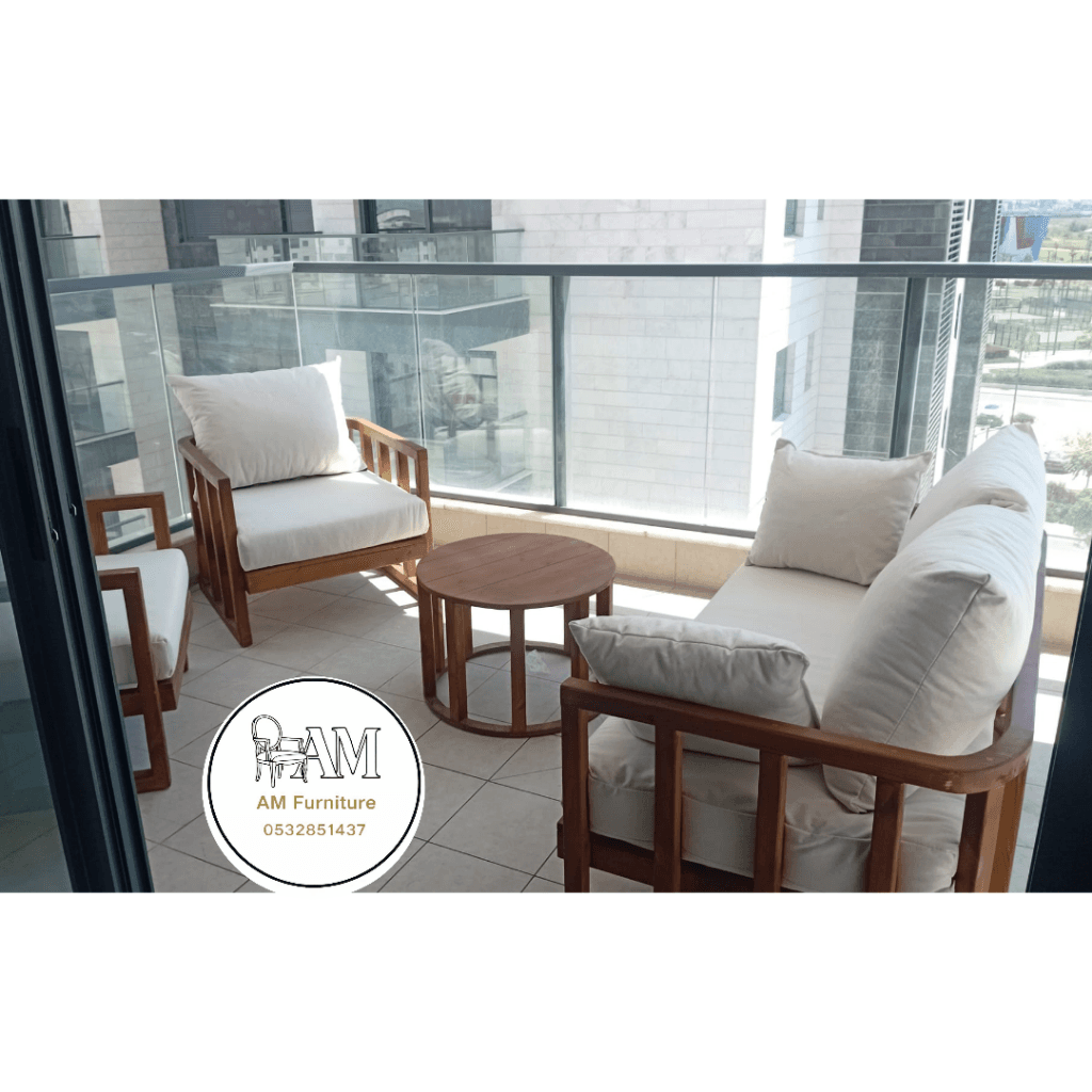Outdoor wooden seating for a balcony  2